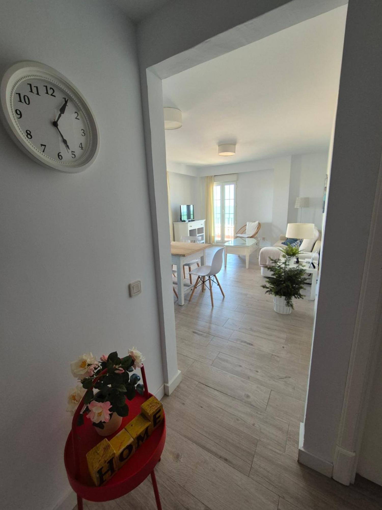Apartamento! Primera Línea Y Gran Terraza Aiamonte